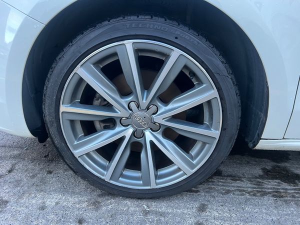 Audi A1 2013 ONLY 31K ! NCT 01/27 TAX 02/26 377670370