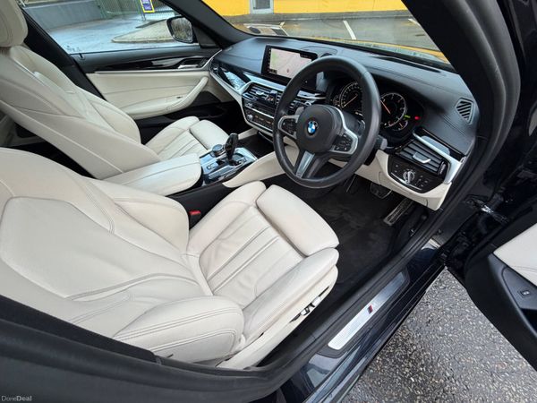 BMW 530D MSPORT XDRIVE High Spec 377604991