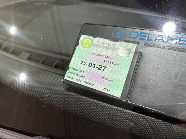 2017 Volkswagen Tiguan Highline 2.0 TDi 150 Bhp 377608381