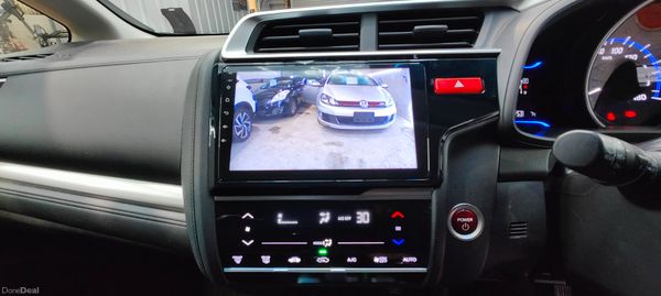 2014 - Honda Fit Self charging 1.5 Petrol Hybrid 377780777