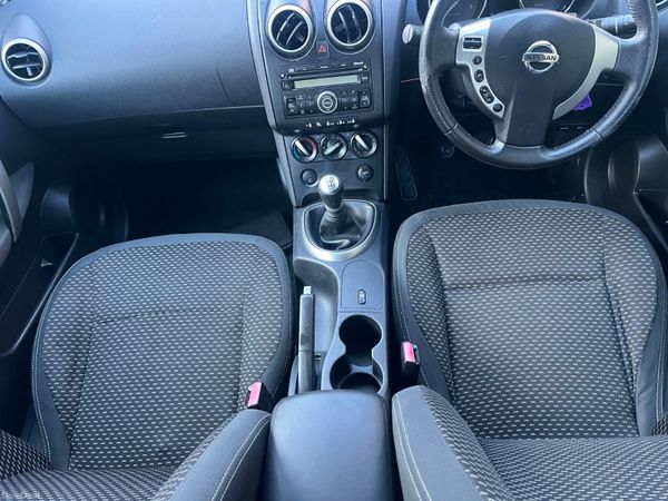 Nissan Qashqai 2009 377700343