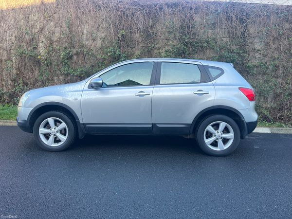 Nissan Qashqai 2009 377700314