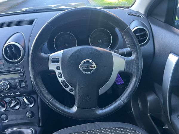 Nissan Qashqai 2009 377700338