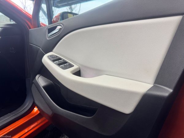 Renault Clio 5door 377701354