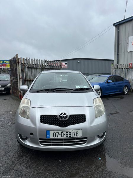 Toyota Yaris 2007 tax and nct €2950 377733246
