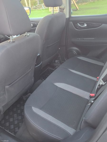 Nissan Qashqai 2019 377737634