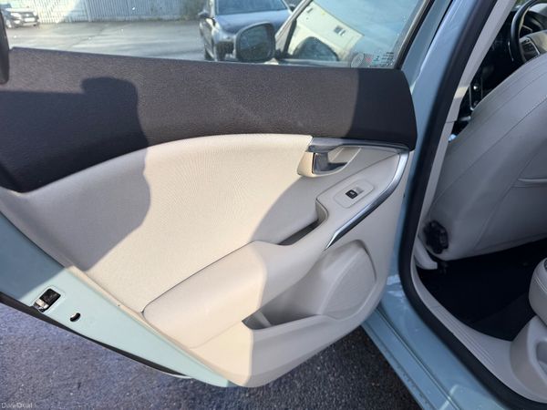 Volvo V40 Automatic T3 377867384