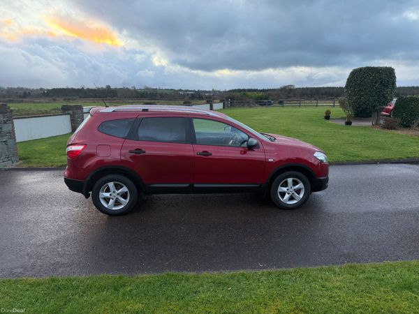 Nissan Qashqai+2 2014 377876120