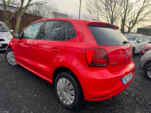 Volkswagen Polo Automatic 377876256