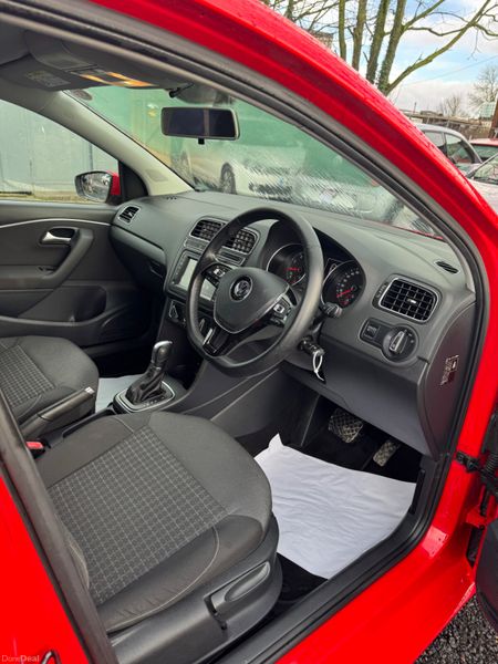 Volkswagen Polo Automatic 377876264