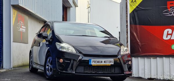 Toyota Aqua Hybrid 377876348