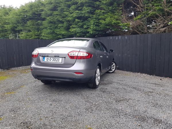 FLUENCE TOM TOM... NCT 01/27...LOW KMS 377891079