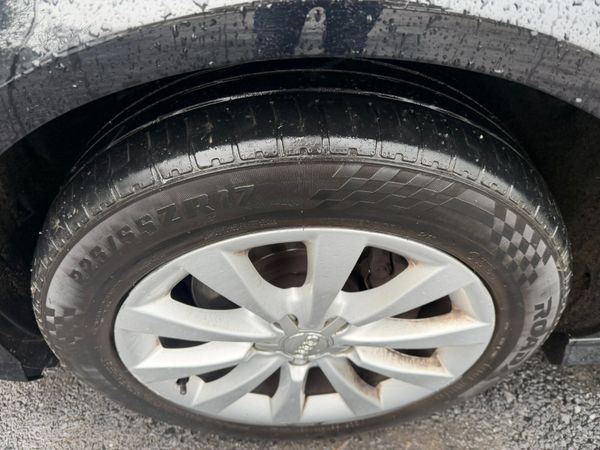 172 Audi A6 Auto 377801240