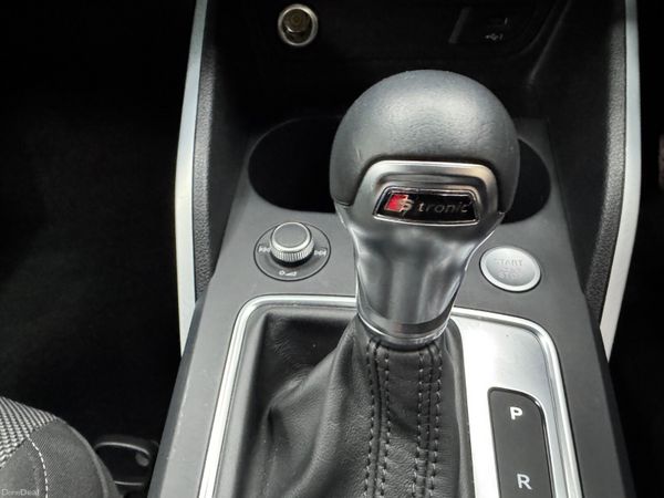 Audi Q2 2020 377818540