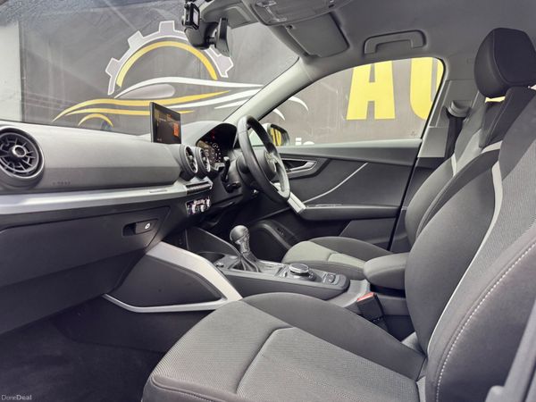 Audi Q2 2020 377818546