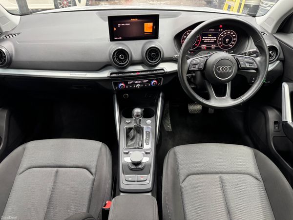 Audi Q2 2020 377818554
