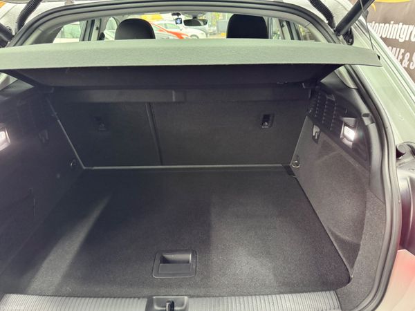 Audi Q2 2020 377818576