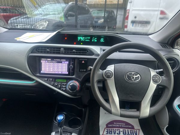 Toyota Aqua 2013 Automatic Low Milage 377818780