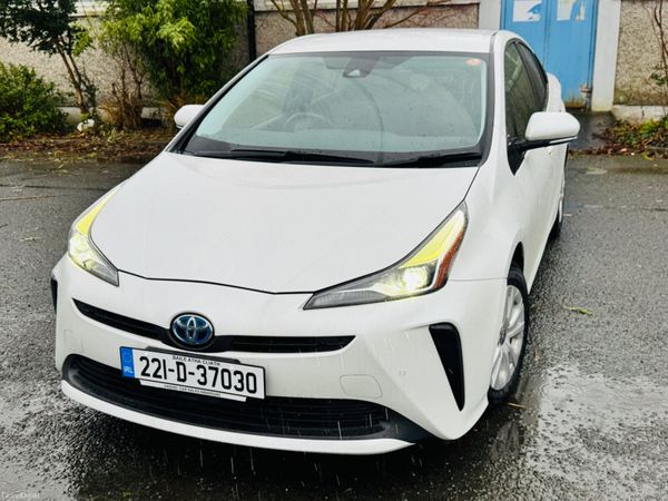Toyota Prius in Superb Condition Hi Spec low milea 377829231