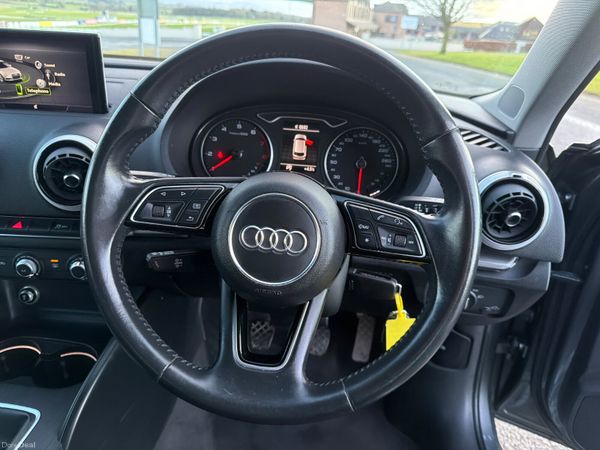 Audi A3 2019 TFSI 1.0 SE 377833716