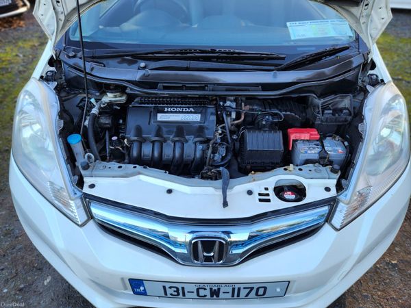 Honda Fit 2013 Hybrid 377838242