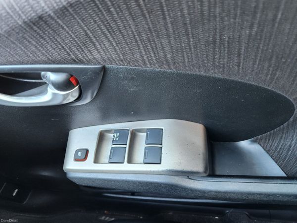 Honda Fit 2013 Hybrid 377838254