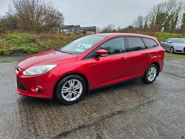 Ford Focus 2012 1.6 tdci estate low mileage 377982404