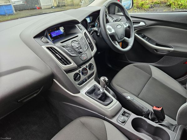 Ford Focus 2012 1.6 tdci estate low mileage 377982425