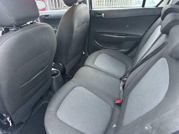 Hyundai i20 1.4 Diesel NCT TAX 377984342