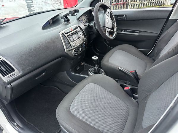 Hyundai i20 1.4 Diesel NCT TAX 377984354