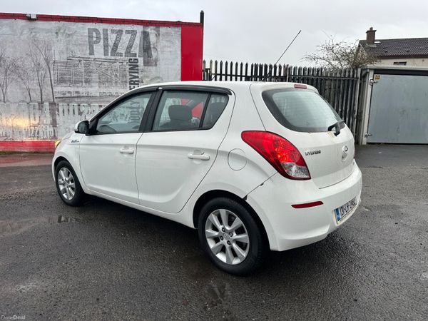 Hyundai i20 1.4 Diesel NCT TAX 377984333