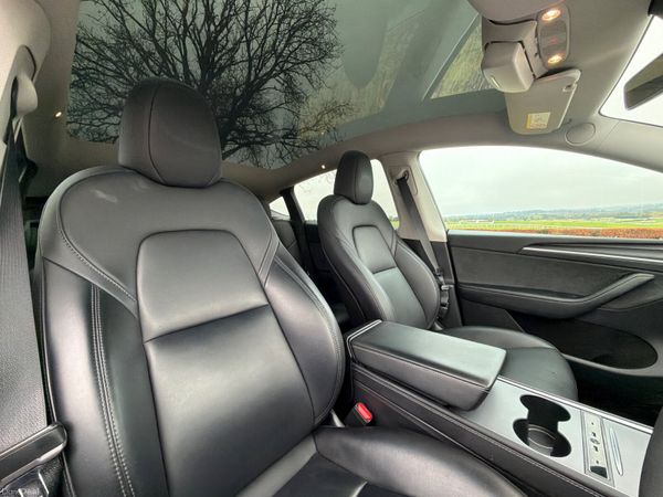 Tesla Model Y 2023 Long Range AWD 377991544