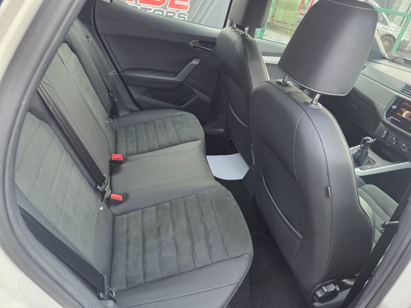 SEAT Arona 2019 377992464