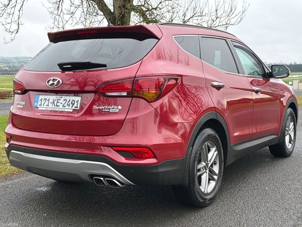 Hyundai Santa Fe 2017 4WD Low Mileage 377999022