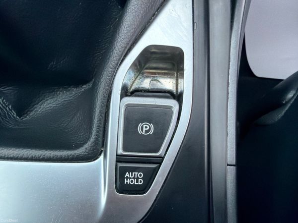 Hyundai Santa Fe 2017 4WD Low Mileage 377999583