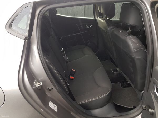 CLIO 1.2cc.. LOW KM .. NCT 05/27.. SAT NAV 377900668