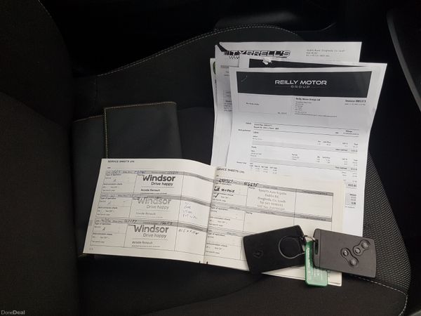 CLIO 1.2cc.. LOW KM .. NCT 05/27.. SAT NAV 377900674