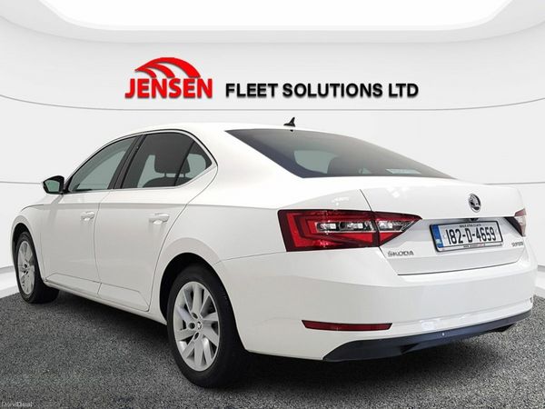 Skoda Superb 1.6 TDI 120bhp Style Manual T/Belt re 377916559