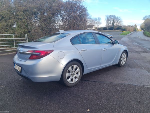 172 Opel Insignia 1.6cdti Nct08/27 Low Km's 378044388