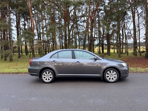 Toyota Avensis Diesel Luna D4D 378054246