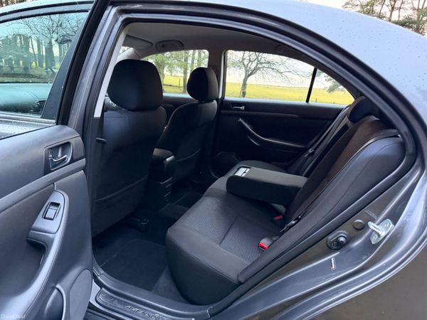 Toyota Avensis Diesel Luna D4D 378054256