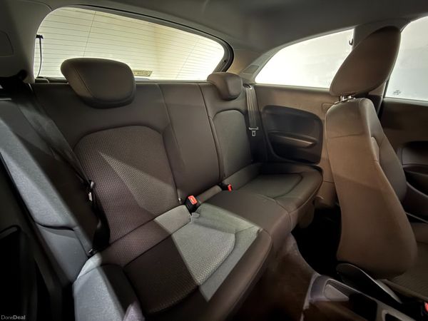 Audi A1 1.6 TDI - Manual 378058480