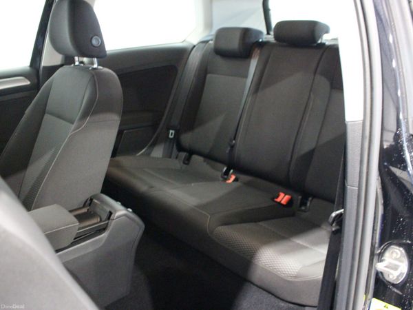 Volkswagen Golf 2018 1.6TDI 3 DOOR LOW KMS 378077414