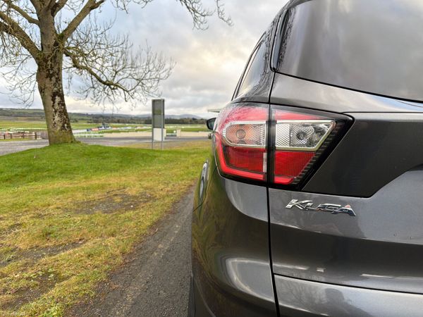 Ford Kuga 2019 TDCI 1.5 Titanium 378088786