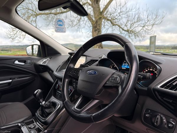 Ford Kuga 2019 TDCI 1.5 Titanium 378089104