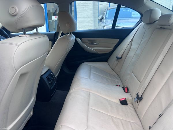 2015 BMW 318i PETROL SE CREAM LEATHER 378089564