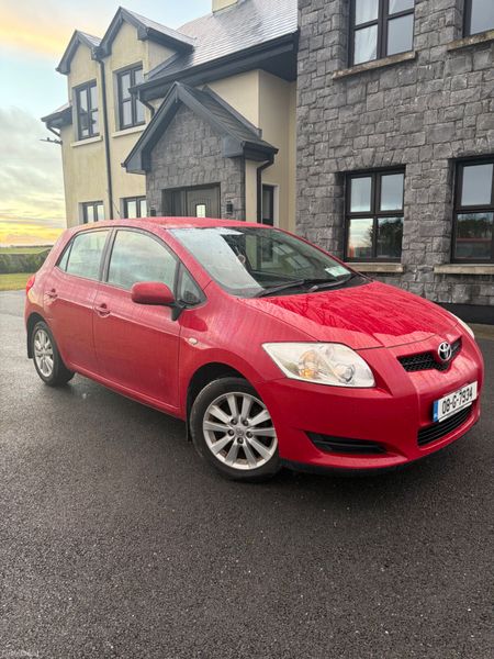 Toyota Auris 2008 378009506