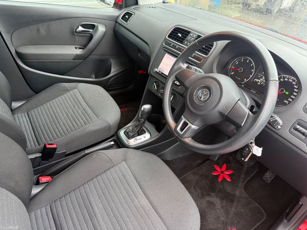 2012 Volkswagen Polo 1.2 Tsi Automatic 378150203