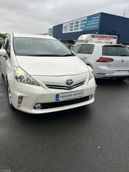 Toyota Prius 7 Seater 378171658