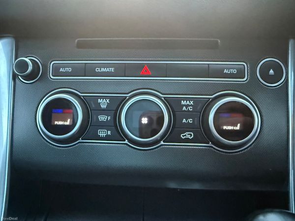 Land Rover Range Rover Sport 2018 378104276